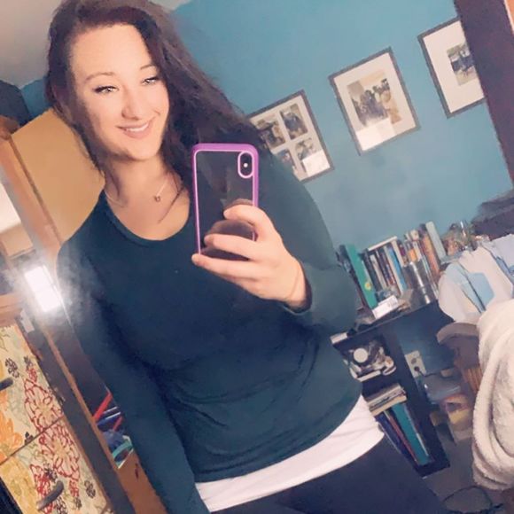 Meet your Posher, Samantha - Picture 1 of 1